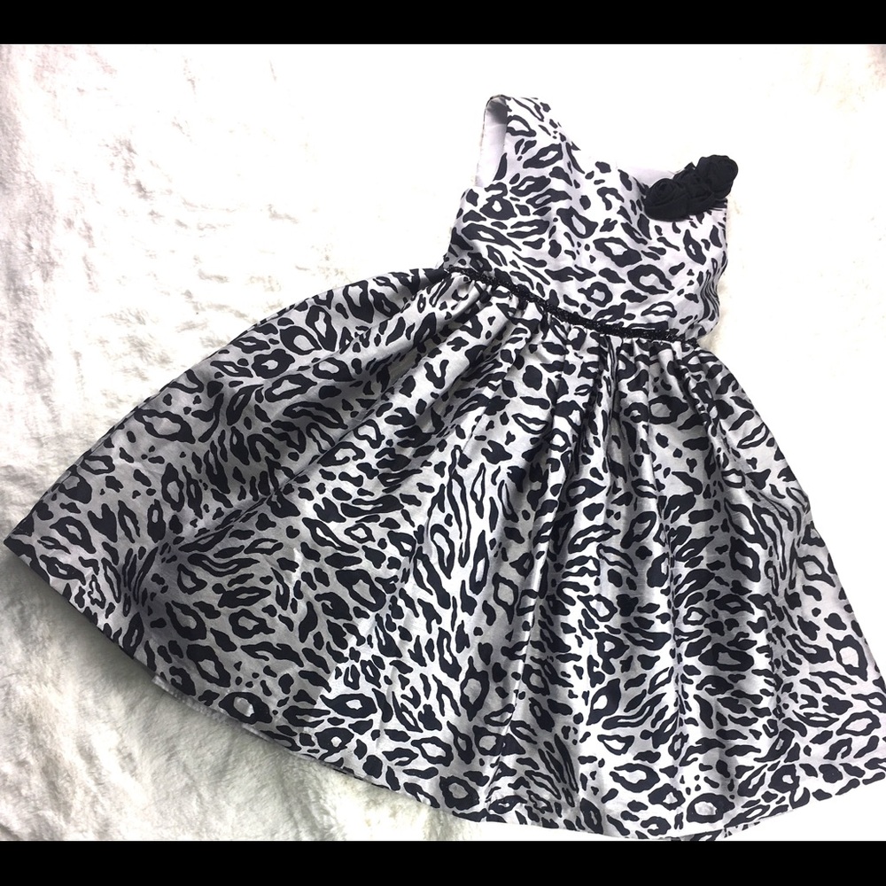 Spectacular Marmellata  Black Gray Silver Party dress tulle  Size 7 big bow